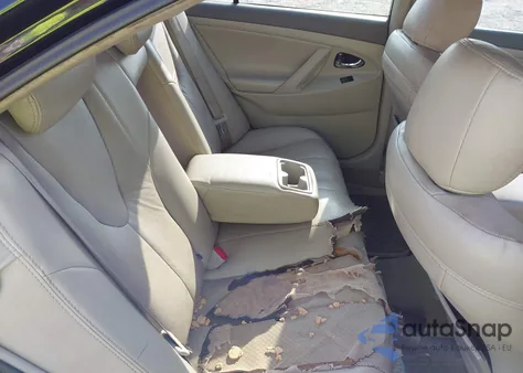 2008 Toyota Camry Hybrid z USA, uszkodzony, nr VIN 4T1BB46K78U062160